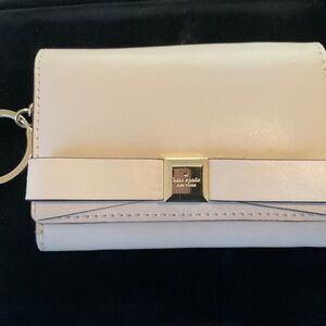 Ladies EUC Kate Spade beige leather coin purse
